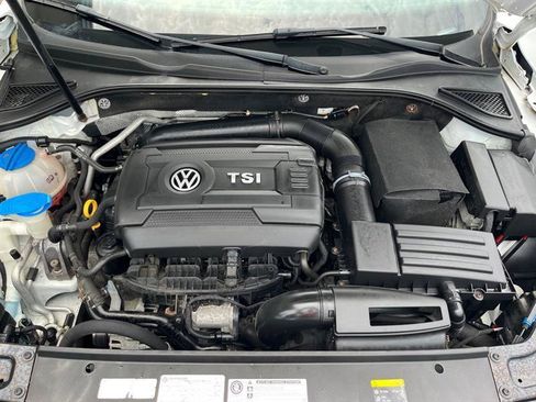 Used 2017 Volkswagen Passat 1.8T SE FWD image 26