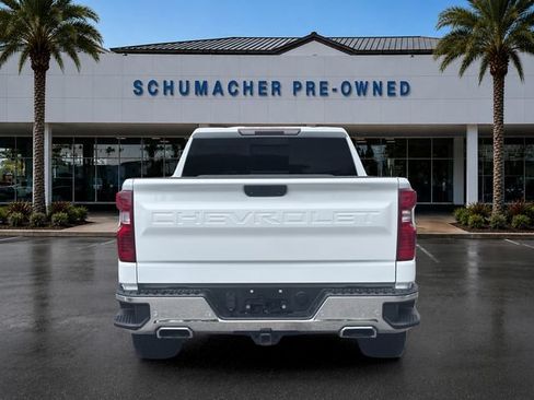 Used 2021 Chevrolet Silverado 1500 LT AWD/4WD image 6