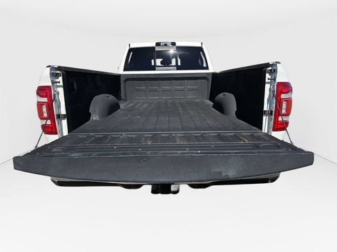 Used 2022 RAM 2500 Laramie w/ Safety Group B AWD/4WD image 21