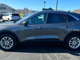 Used 2022 Ford Escape SE w/ Convenience Package image 3