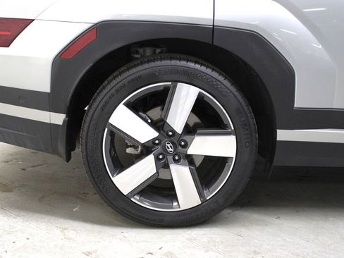 Used 2024 Hyundai Santa Fe Limited image 45