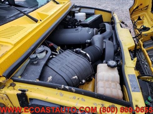 Used 2003 HUMMER H2 w/ Preferred Equipment Group image 5