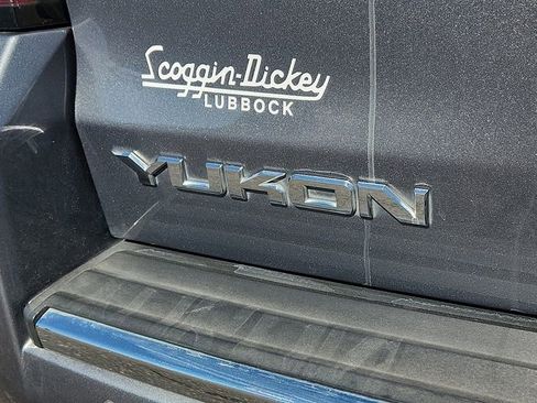 Used 2019 GMC Yukon Denali w/ Denali Ultimate Package image 8