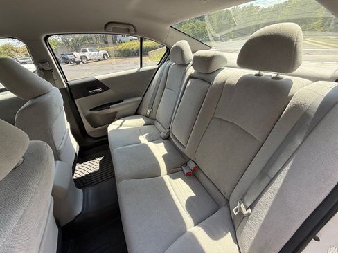 Used 2013 Honda Accord LX image 21