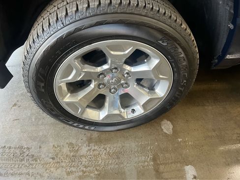 Used 2022 RAM 1500 Big Horn image 10