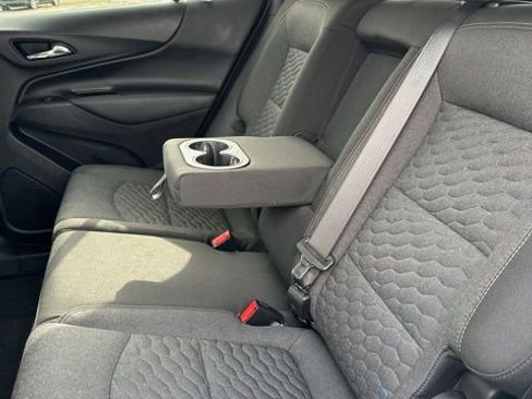 Used 2021 Chevrolet Equinox LT image 15