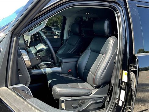 Used 2024 Ford F250 Lariat image 35