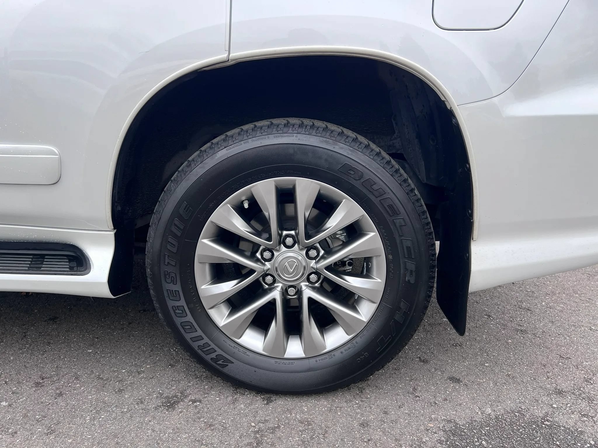 Used 2014 Lexus GX 460 Luxury AWD/4WD image 10