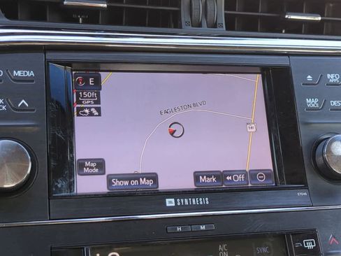 Used 2013 Toyota Avalon Limited image 21