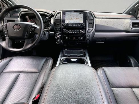 Used 2024 Nissan Titan PRO-4X w/ Pro-4x Convenience Package AWD/4WD image 9
