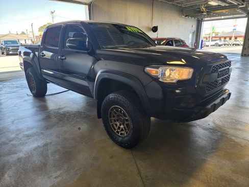 Used 2023 Toyota Tacoma 4x4 Double Cab w/ Trail Edition image 6