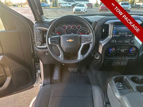 Used 2022 Chevrolet Silverado 1500 LT image 16