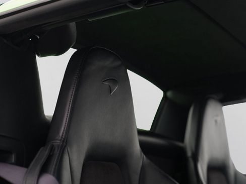 Used 2015 McLaren 650S Spider RWD image 44