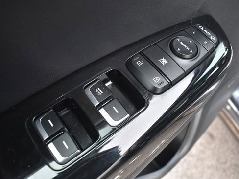 Certified 2022 Kia Sportage SX image 25