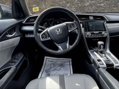Used 2017 Honda Civic EX image 5