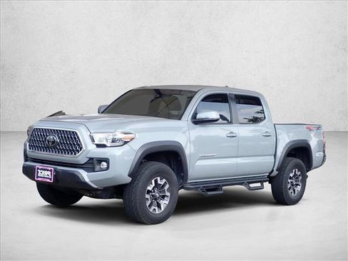 Used 2019 Toyota Tacoma TRD Off-Road AWD/4WD image 6