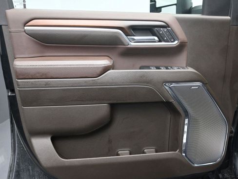 Used 2024 GMC Sierra 2500 Denali w/ Denali Reserve Package image 23