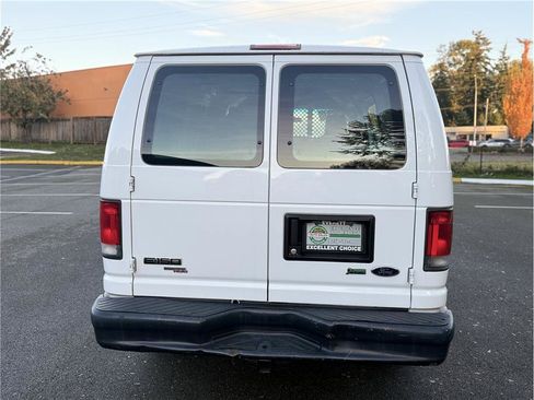 Used 2014 Ford E-150 and Econoline 150 Commercial w/ Commercial Cargo Van Package image 9
