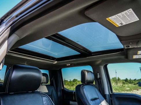 Used 2020 Ford F150 Lariat AWD/4WD image 18