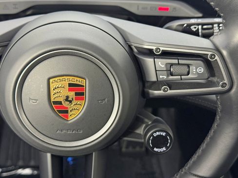 Used 2023 Porsche Taycan GTS image 21