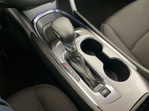 Used 2024 Chevrolet Malibu LT image 15