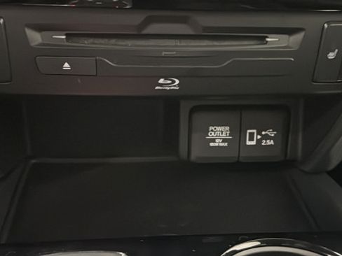 Used 2022 Honda Pilot Touring image 39