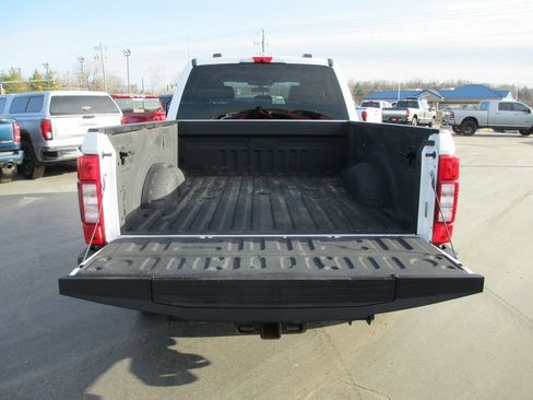 Used 2021 Ford F250 XLT image 6
