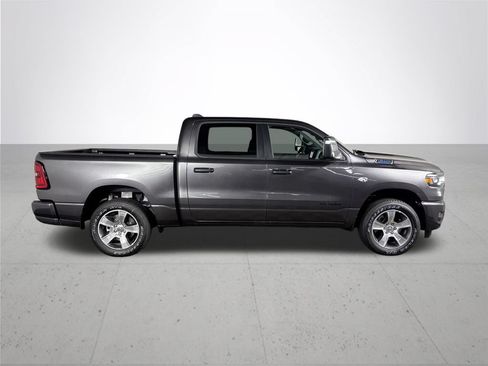 New 2026 RAM 1500 Express AWD/4WD image 5