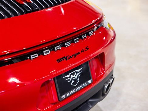 Used 2021 Porsche 911 Targa 4S Heritage Design image 15