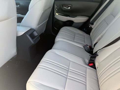 New 2026 Honda HR-V EX-L image 24