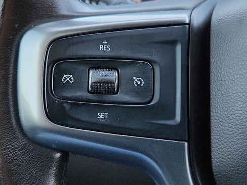 Used 2022 Chevrolet Silverado 1500 LT w/ Z71 Off-Road Package image 14