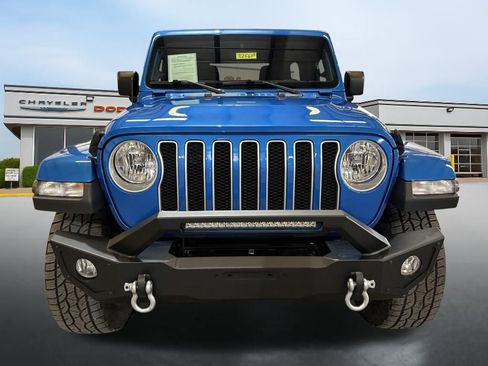 Used 2022 Jeep Wrangler Unlimited Sahara image 8