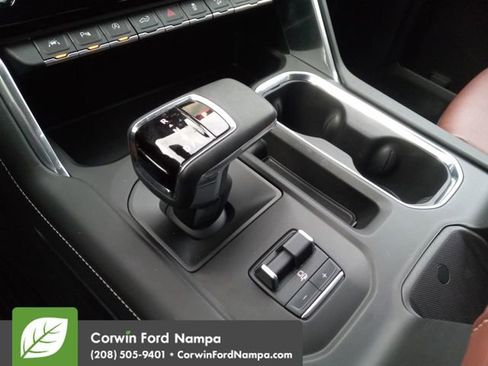 Used 2023 GMC Sierra 1500 Denali Ultimate image 18