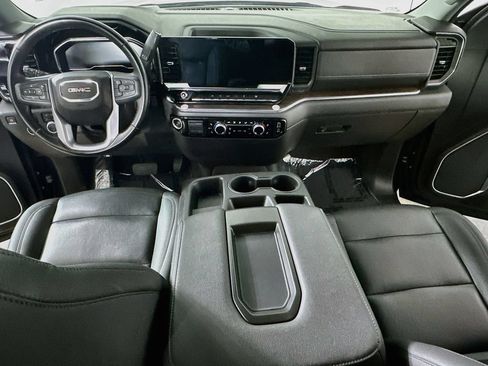 Used 2025 GMC Sierra 1500 SLT RWD image 18