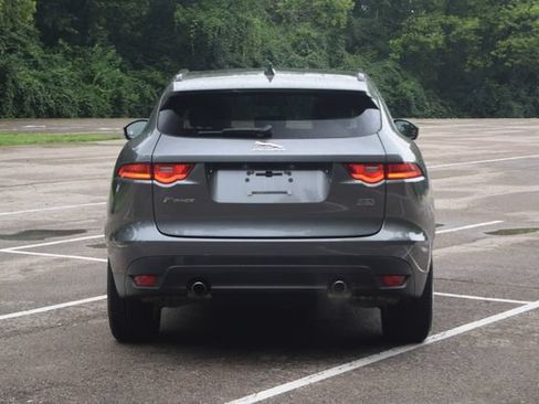 Used 2018 Jaguar F-PACE Premium AWD/4WD image 26
