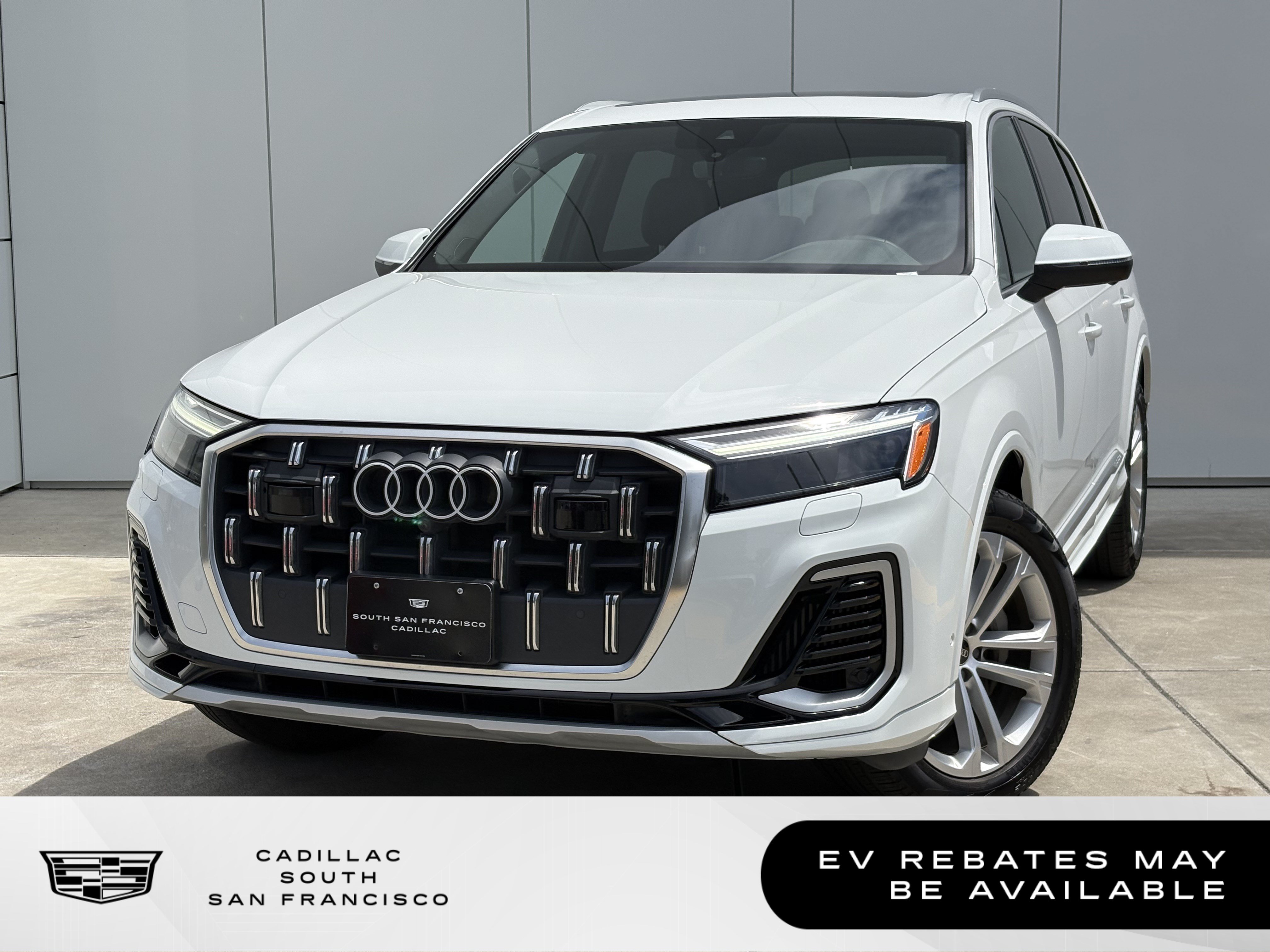Used 2025 Audi Q7 3.0T Premium Plus AWD/4WD image 1