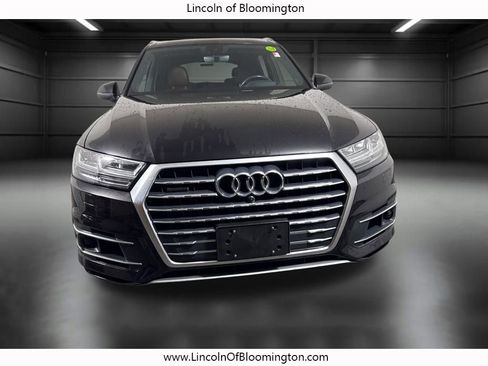 Used 2019 Audi Q7 3.0T Prestige image 10