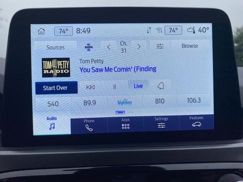 Used 2025 Ford Escape Active image 35