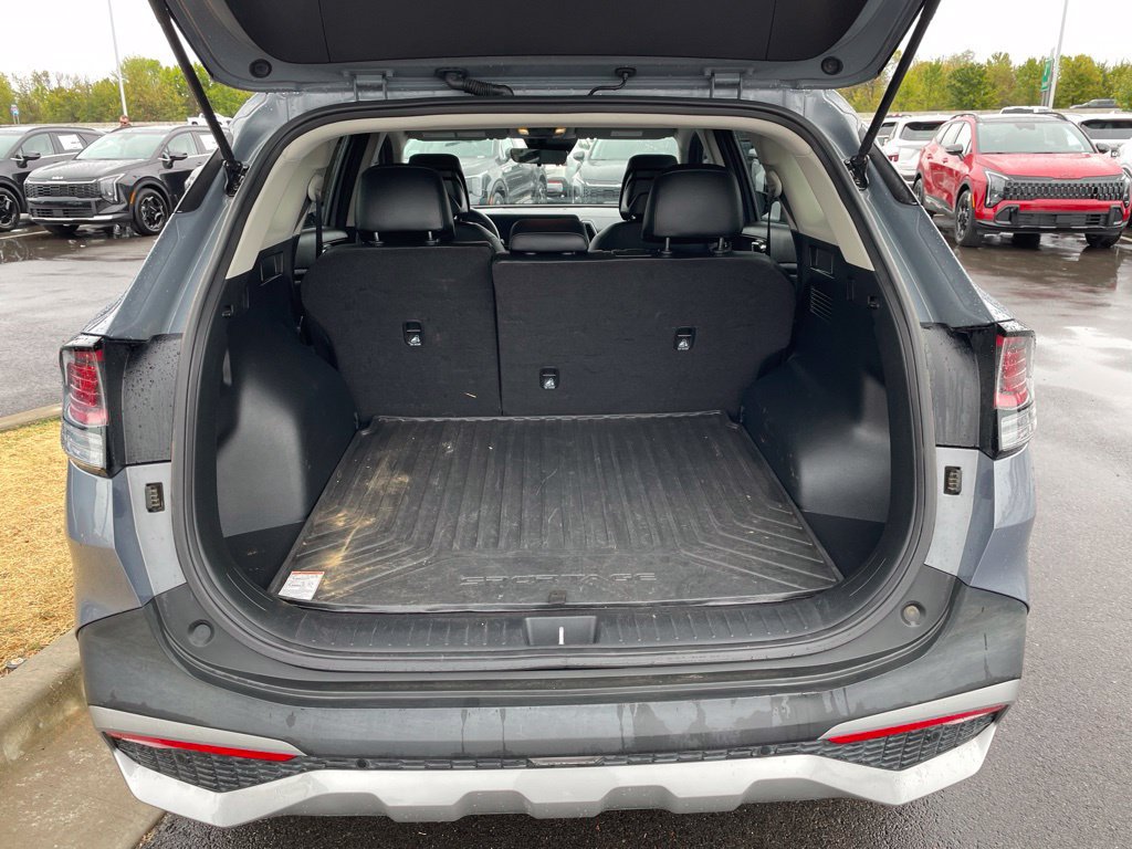 Used 2023 Kia Sportage EX FWD image 9