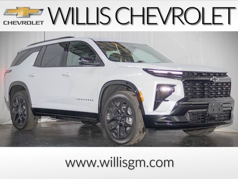New 2026 Chevrolet Traverse RS w/ LPO, Floor Liner Package image 1