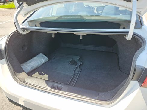 Used 2023 Nissan Sentra SR w/ Midnight Edition Package FWD image 22