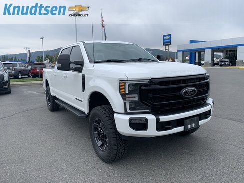Used 2022 Ford F350 Lariat w/ Black Appearance Package AWD/4WD image 1