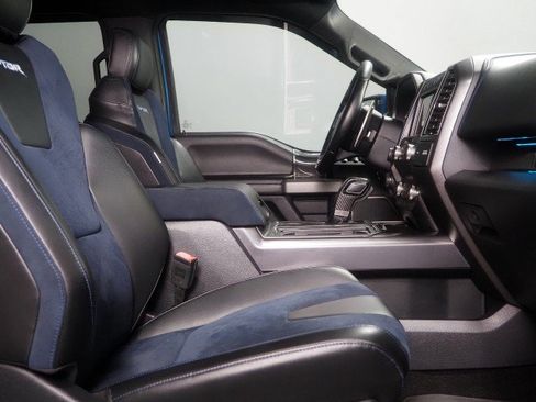 Used 2019 Ford F150 Raptor w/ Equipment Group 802A Luxury AWD/4WD image 15