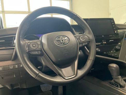 Used 2023 Toyota Camry XSE w/ Navigation Package image 14
