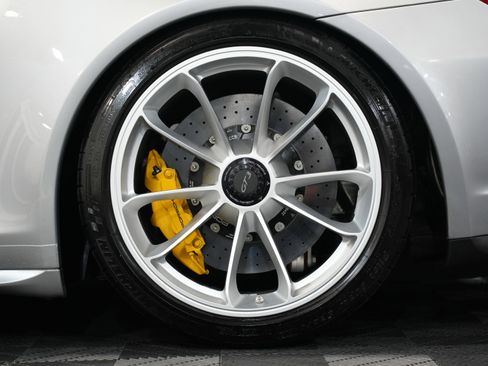 Used 2018 Porsche 911 GT3 image 58