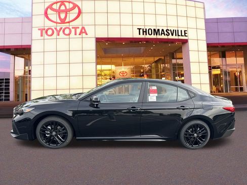 New 2025 Toyota Camry Hybrid image 8