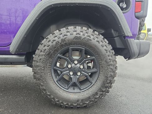 New 2026 Jeep Wrangler Willys AWD/4WD image 18
