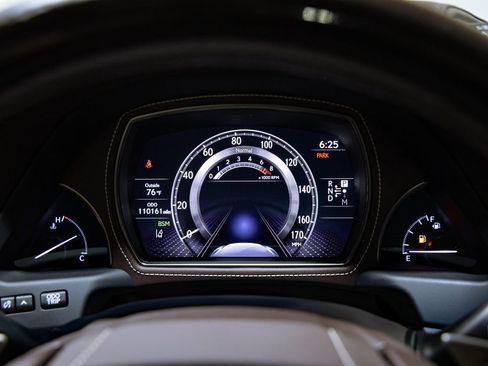 Used 2019 Lexus LS 500 image 16