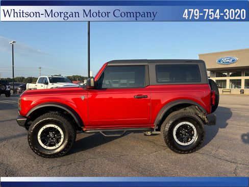 Used 2023 Ford Bronco 2-Door w/ Sasquatch Package AWD/4WD image 8