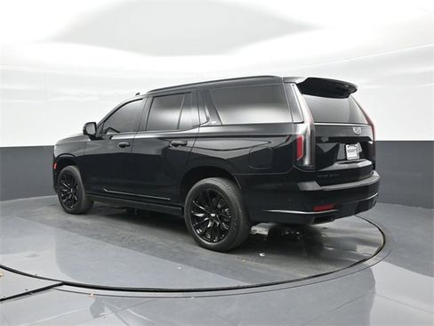Used 2024 Cadillac Escalade Sport w/ LPO, ONYX Package image 4
